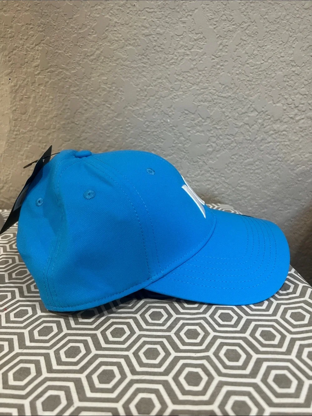 Hurley youth H20-dri indigo blue with White Logo